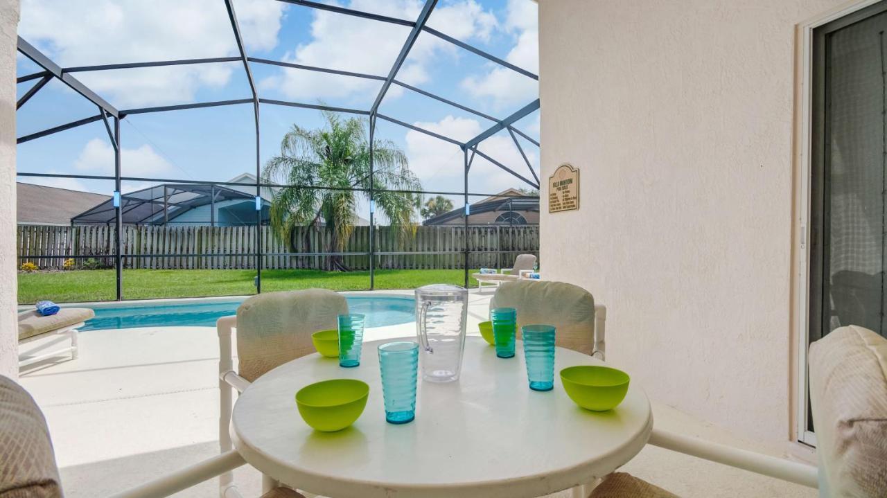 Villa Pool Lighting Feature Private Fence Orlando Esterno foto